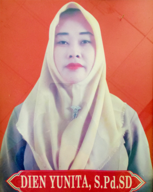 DIEN YUNITA,S.Pd